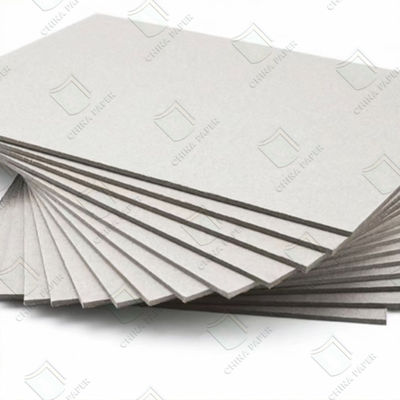kwaliteit 300-1000gm Grijzige chip board plaat glad oppervlak Hoge stijfheid Voor verpakkingsdoos fabriek